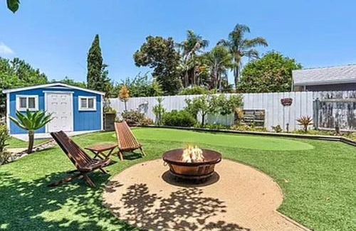 Bay Ho Casa | Canyon View 2BR Near Beach Balcony Retreat w Parking