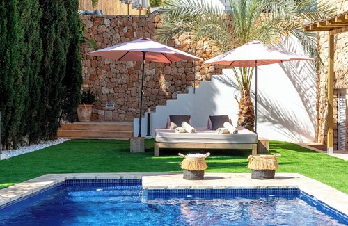 Puig Manya Casa | Cap Martinet Talamanca Vila Can Tashellu, Boutique 5 bed - Sea and Forest View