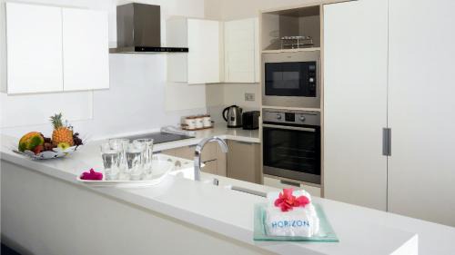 Wolmar Apartamento | Cap Ouest by Horizon Holidays