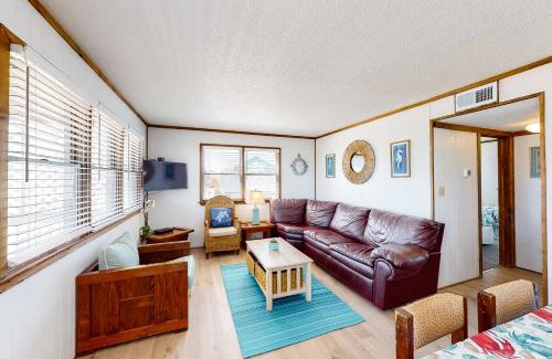 Buxton Casa | Cape Bottom #21B-B