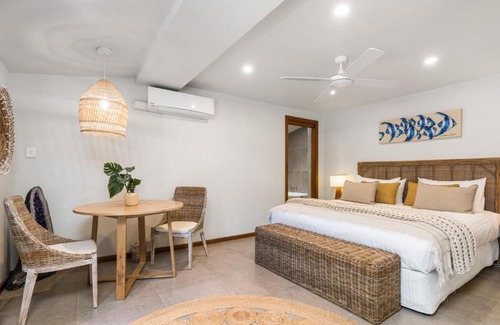 Skinners Shoot Casa | Cape Byron Suite 6