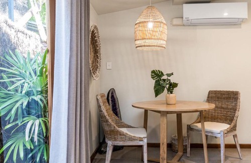 Skinners Shoot Casa | Cape Byron Suite 6