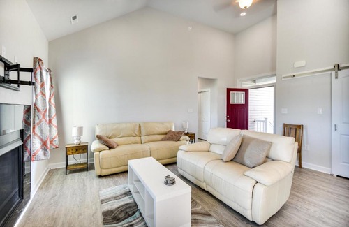 Cape Charles Casa | Cape Charles Home 4 Mi to Kiptopeke State Park!