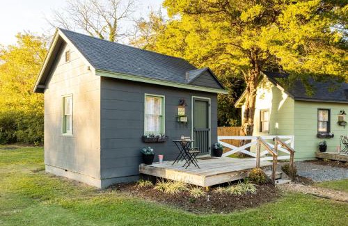 Cape Charles Casa | Cape Charles Tiny Livin'