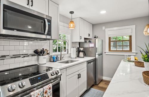 West Yarmouth Casa | Cape Cod Cottage, near Beach, Hot Tub, AC, Dog Friendly