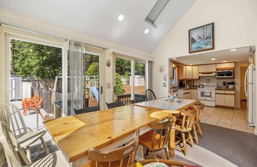New Seabury Casa | Cape Cod Escape w/ Heated Pool & Firepit