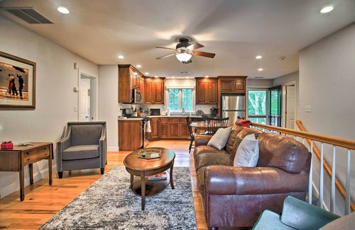 Buzzards Bay Casa | Cape Cod Home w/ Deck ~ 3 Mi to Beaches