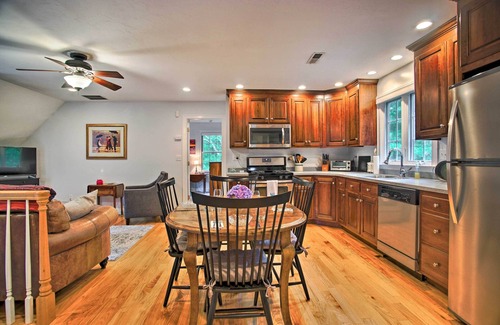 Buzzards Bay Casa | Cape Cod Home w/ Deck ~ 3 Mi to Beaches