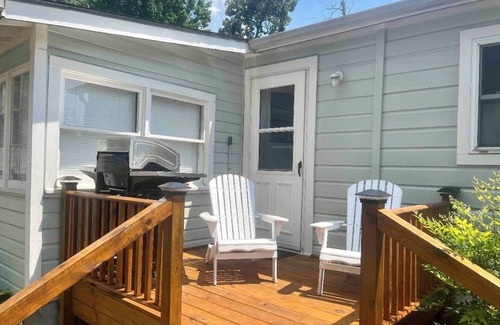 Grove Cabaña | Cape Cod Style on Grand Lake - Romantic Honeymoon Cottage w/ Hot tub #11