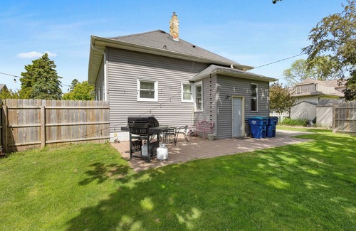 Kewaunee Casa | Cape Code Home Kewaunee Near Door County