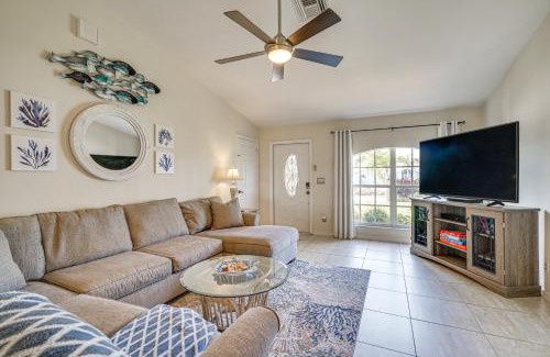 Pelican Casa | Cape Coral Home with Screened Porch 4 Mi to Beach!