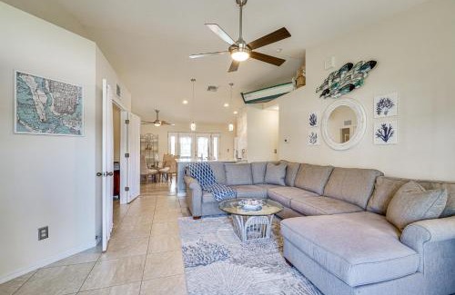 Pelican Casa | Cape Coral Home with Screened Porch 4 Mi to Beach!