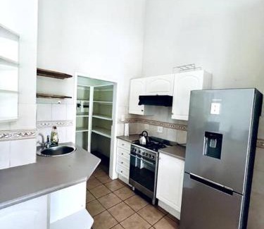 Pretoria Casa | Cape-Dutch 2 Bedroom Home