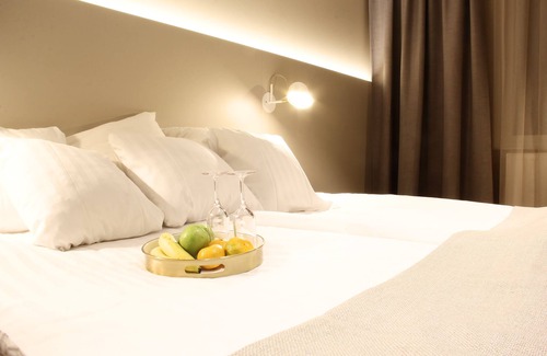 Haparanda Hotel | Cape East
