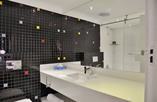 Cape Town City Centre Hotel | Capetonian Hotel