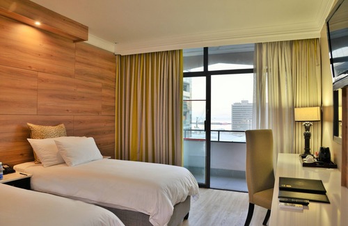Cape Town City Centre Hotel | Capetonian Hotel