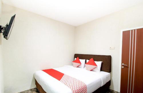 Surabaya Hotel | Capital O 217 A1 Hotel