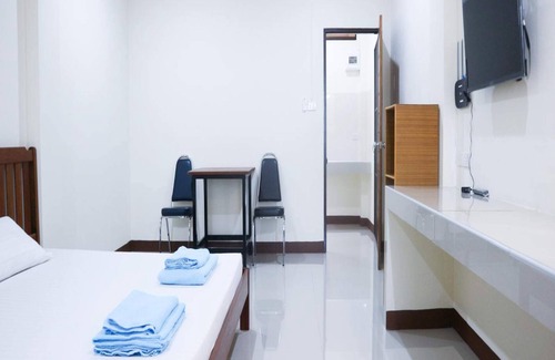 Samut Songkhram Hotel | Capital O 75521 Sang Siri Apartment
