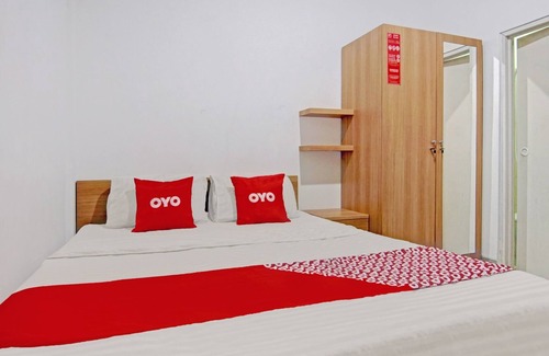 Setiabudi Hotel | Super OYO 90432 Family Residence