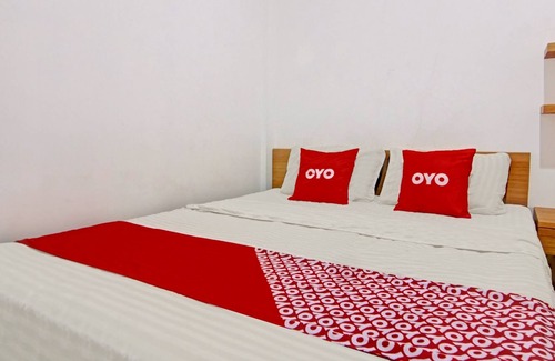 Setiabudi Hotel | Super OYO 90432 Family Residence