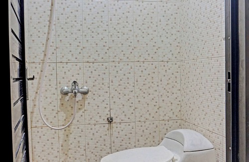Ciloto Hotel | Capital O 92867 Villa Raggal