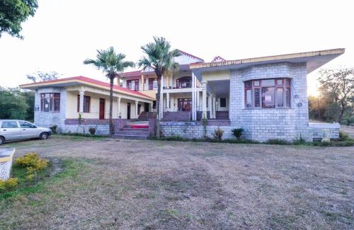 Palampur Hotel | Capital O Saloh Palace