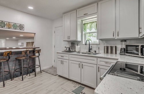 Central Oklahoma City Casa | Capital View - Downtown OKC 7 MINS AWAY