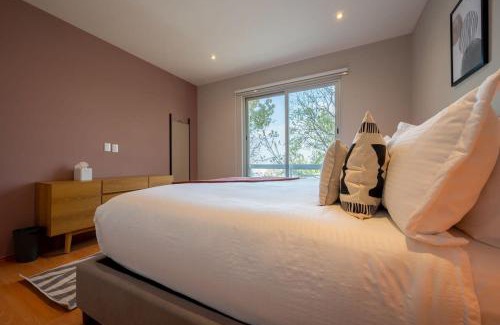 El Yaqui Casa | Capitalia 3BR Condo with Parking gym & Terrace