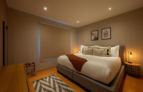 El Yaqui Casa | Capitalia 3BR Condo with Parking gym & Terrace