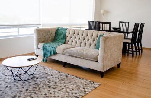 El Yaqui Casa | Capitalia Bright & Cozy Family Apt in Santa Fe