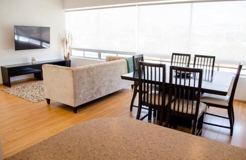 El Yaqui Casa | Capitalia Bright & Cozy Family Apt in Santa Fe