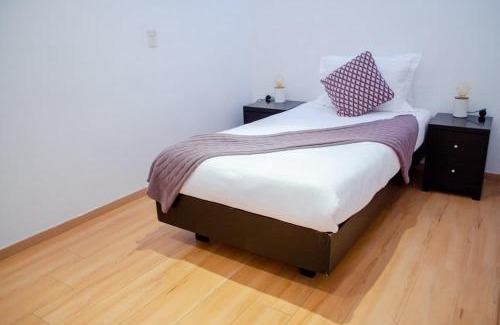 El Yaqui Casa | Capitalia Bright & Cozy Family Apt in Santa Fe