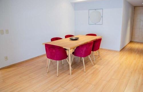 El Yaqui Apartamento | Capitalia Luxurious 3BR Condo with Amenities