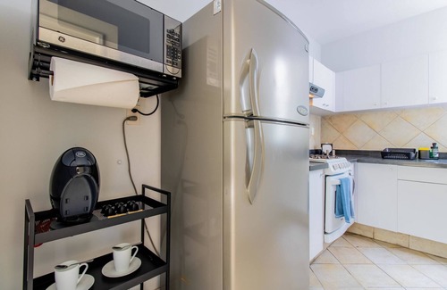 Los Morales Apartamento | Capitalia | Modern 1BR Escape