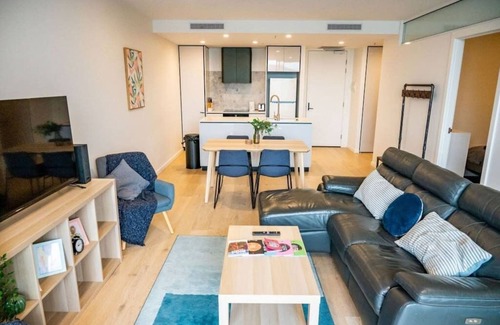 City West Apartamento | Easy City Living | Parking | Pet friendly, CBD,ANU