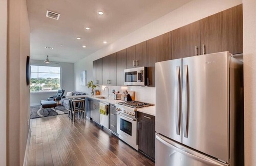 West End Condominio | Capitol View Condos | Downtown Austin - Lone Star