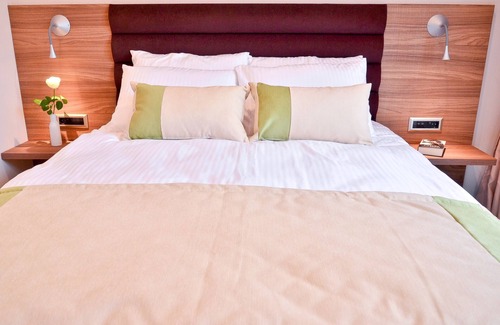 Old Town Hotel | Capitolina City Chic Hotel