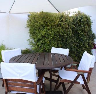 Capitolo Apartamento | CAPITOLO SERENITY Beach & Free Pkg by GessicaHome