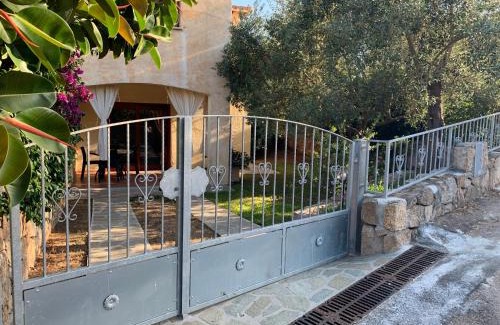 San Teodoro Casa | Caposchiera indipendente.