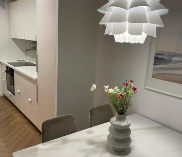 Ustka Apartamento | "Cappuccino" Apartament, centrum Ustki, wszędzie blisko