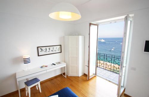 Marina Grande Cama Y Desayuno | Capri Inn
