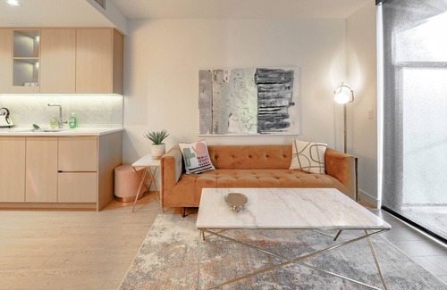 Central Apartamento | Capricorn Palace at DT Vancouver