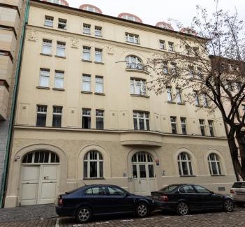 Andel Hostal | Capsule hostel Andel Centre SPIRIT