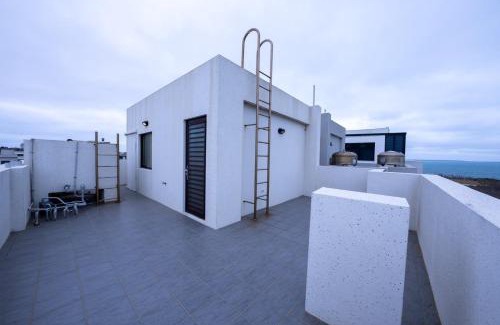 Magong Casa | Captain 3