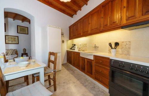idhra Apartamento | Captain D - Hydra Dream Houses