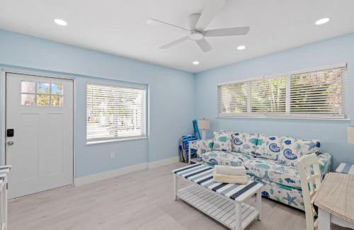 Sanibel Casa | Captain Ed's - Charming Studio at PalmView of Sanibel with Bikes