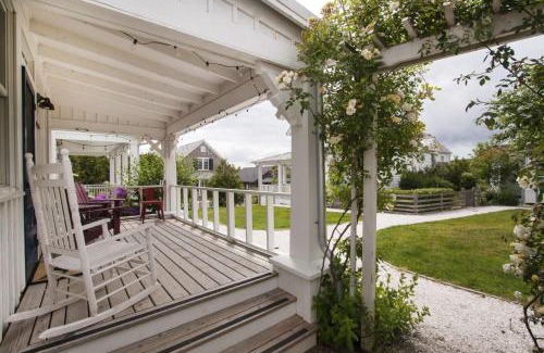 Seabrook Casa | Captain Morgans by Seabrook Hospitality
