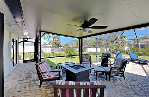 Bonita Springs Cabaña | Captain's Cottage