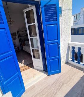 Livadi Casa | Captain's George