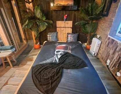 Conde-Sainte-Libiaire Cama Y Desayuno | Captain's Jacuzzi&sauna